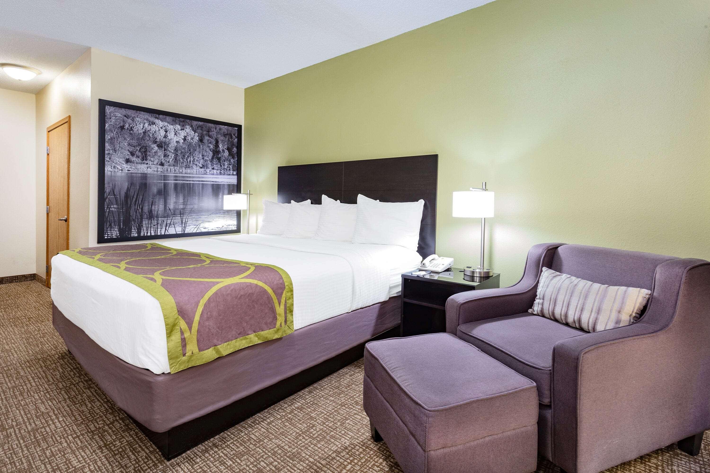 Super 8 By Wyndham Emmetsburg Hotel Exterior photo